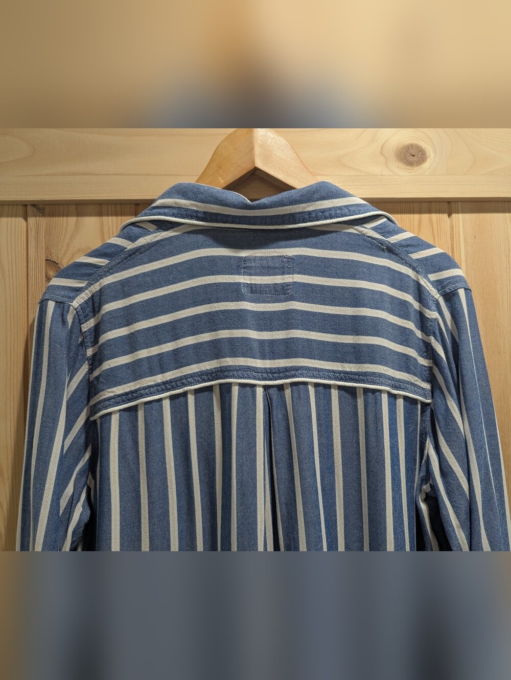 Rails Blue and White Stripe Button-Down Shirt - Picture 5 of 9